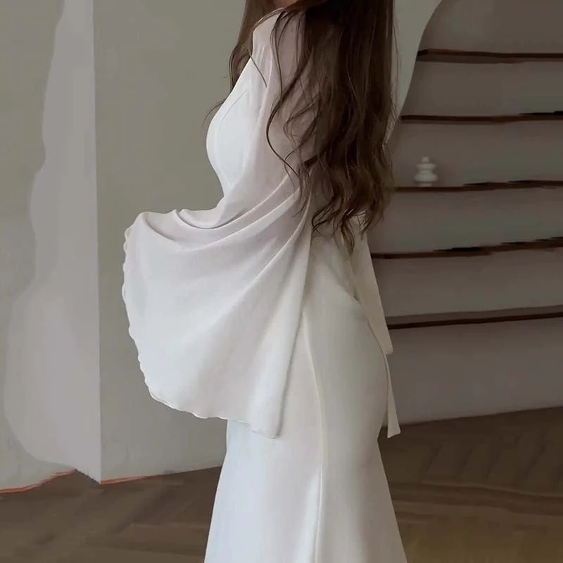 Elegant white dress for women with bell sleeves - Image 3