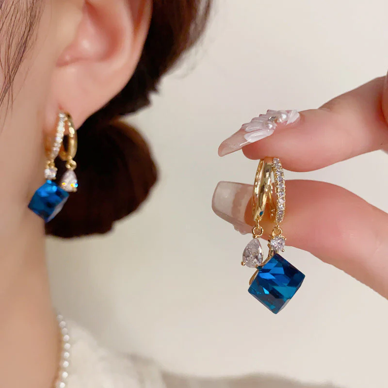 🔮Blue Artificial Crystal Earrings✨