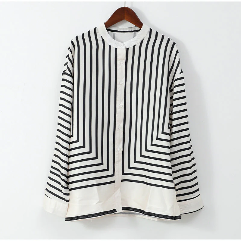 💕 Classy & Comfortable🌸Casual Striped Round Neck Button Front Blouse - Image 9