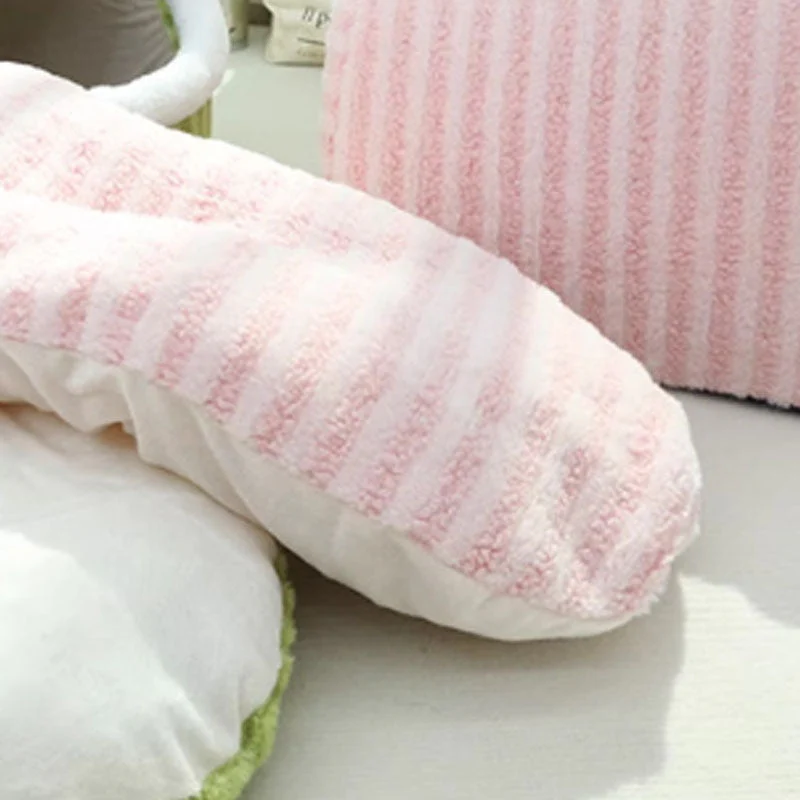 Cozy Hideaway Pet Bed - Image 5