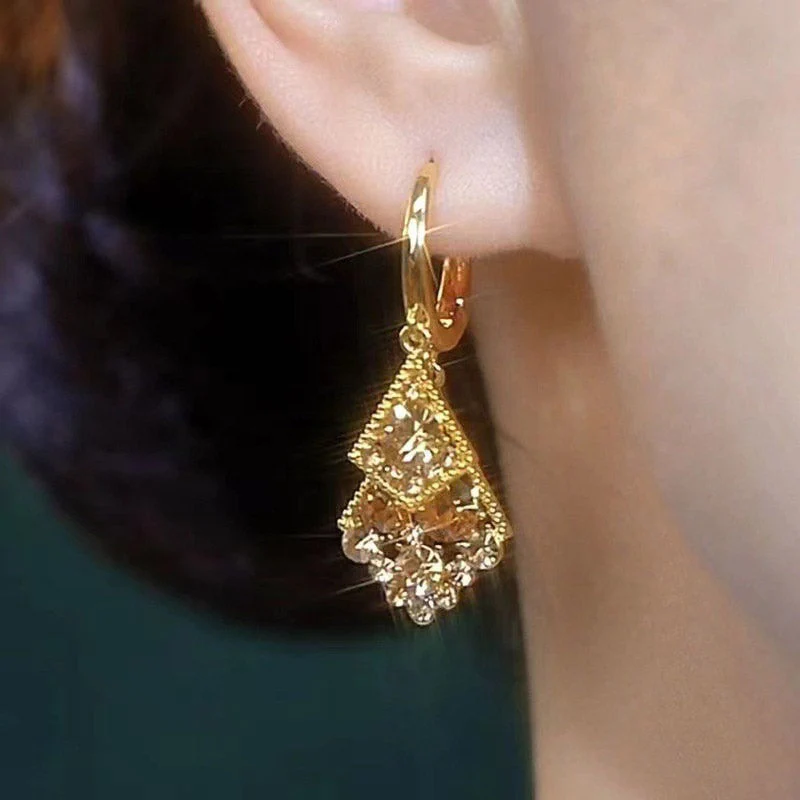 Women's Fashion Elegant Rhombus Earrings - Image 2