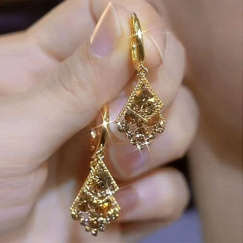 Women's Fashion Elegant Rhombus Earrings - Image 5