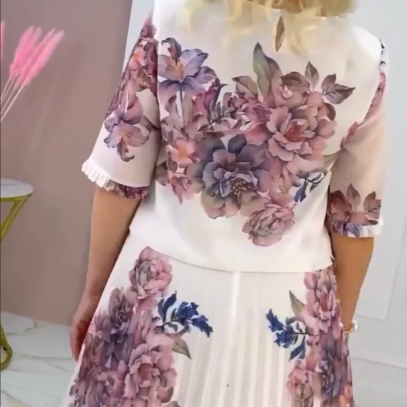 ⏰Exclusive Limited - Time Luxury Drop! Exquisite Women's Floral Print Round Neck Pleated Dress - Image 7