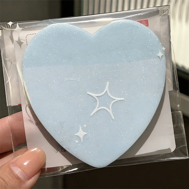 Transparent pearlescent sticky notes in the shape of a heart - Image 6