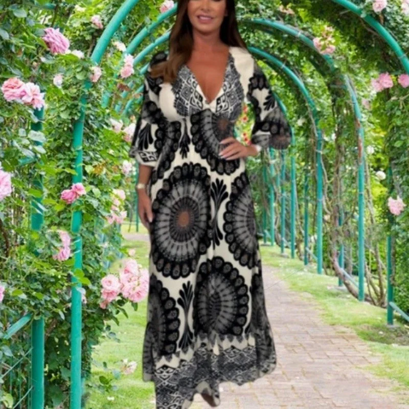 🔥Women's Retro Boho Deep V-Neck Maxi Dress🔥 - Image 9